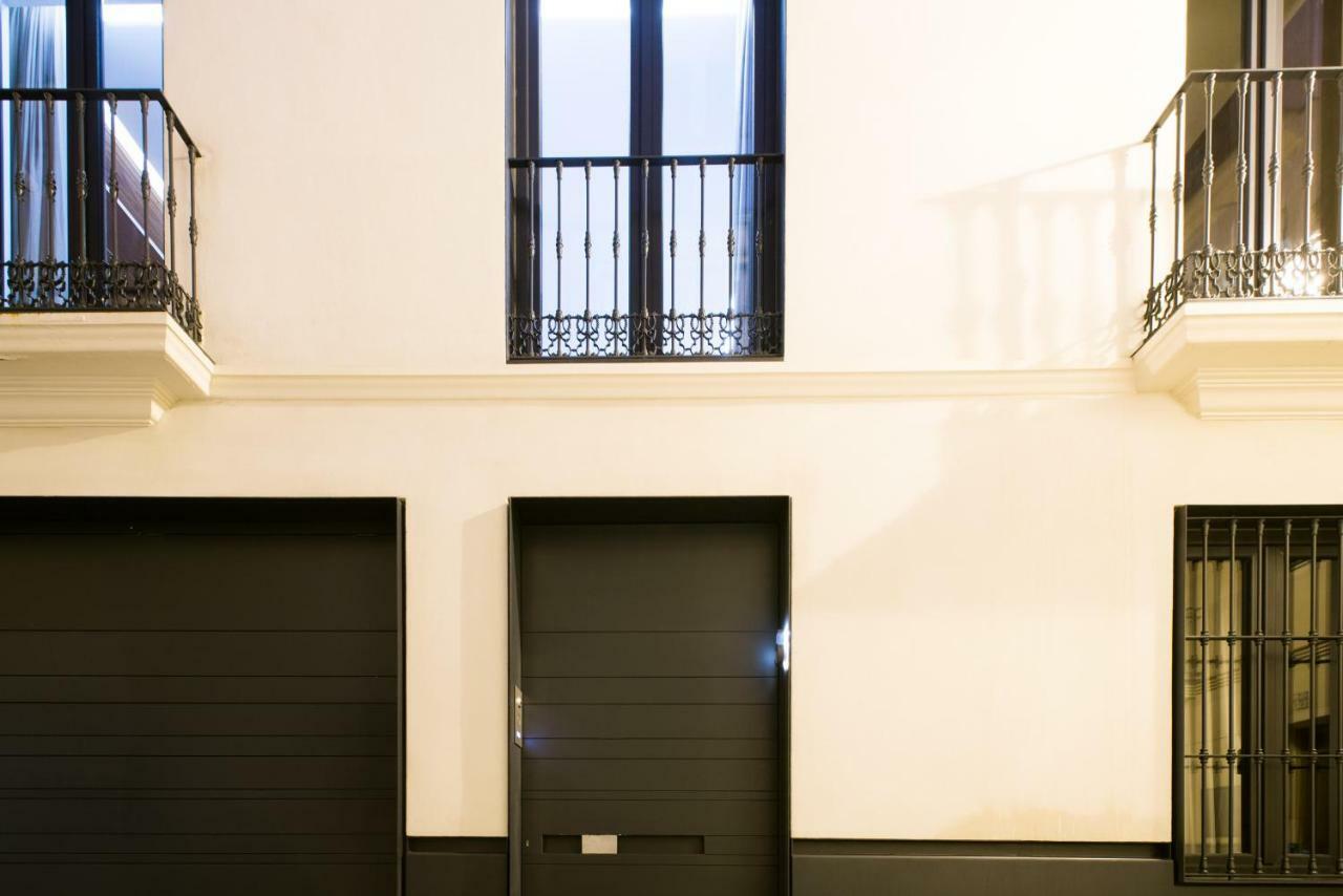 Hommyhome Arenal Luxury Sevilha Exterior foto